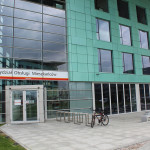 16969927970_8851340763_z